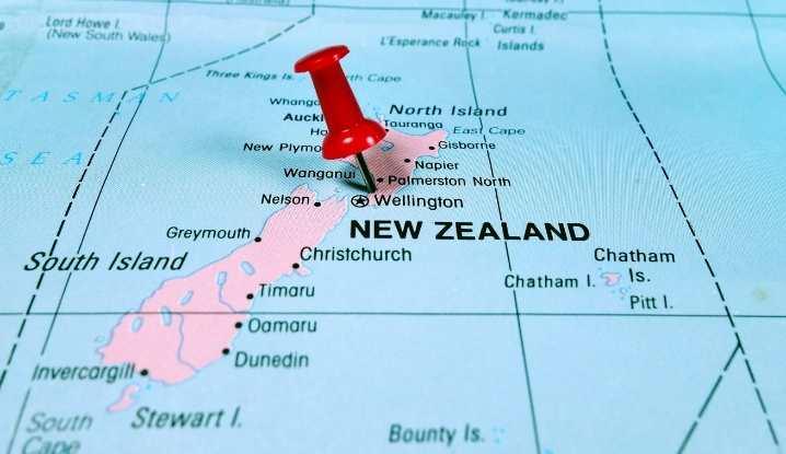 New Zealand eases migration rules for high-skilled workers